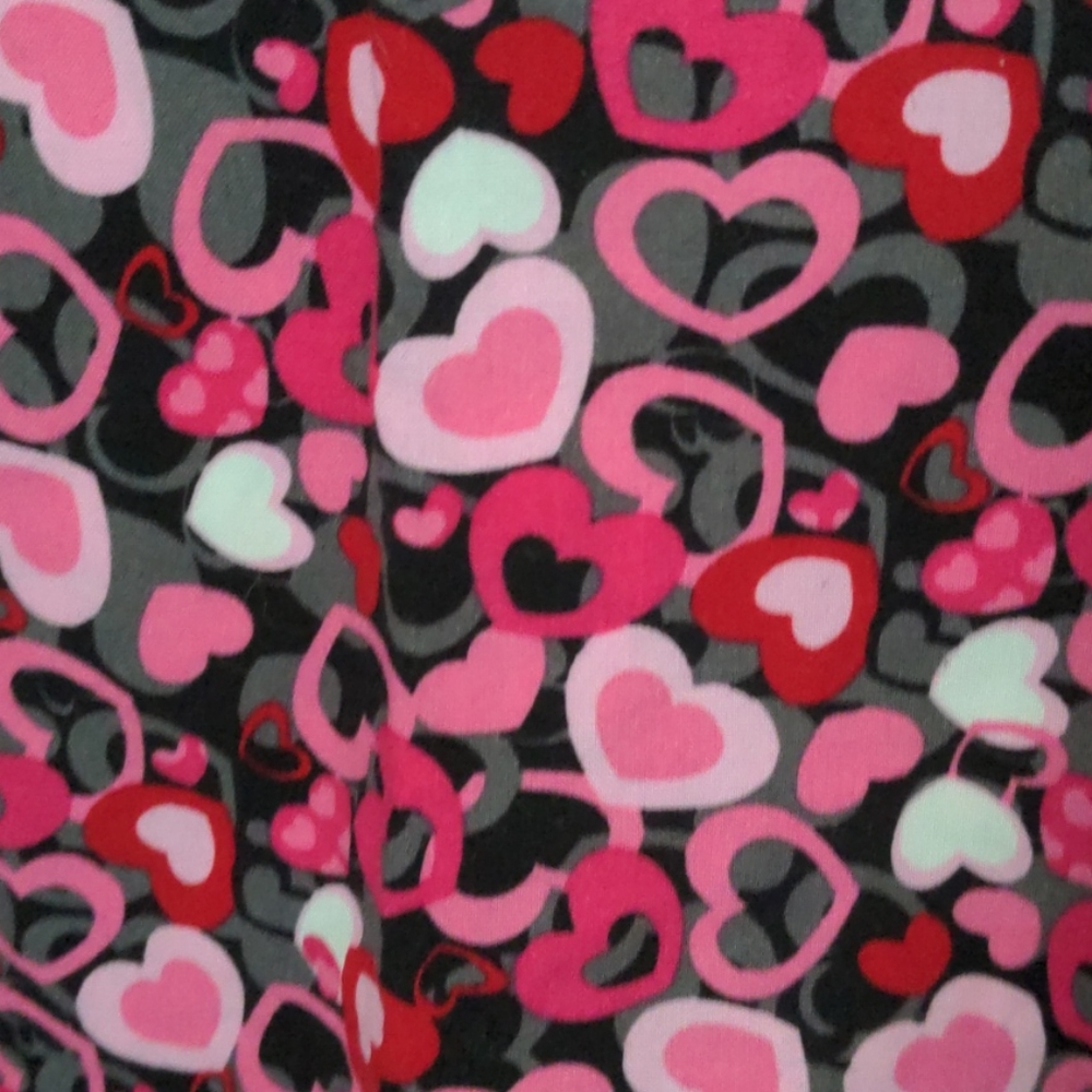 Tafford Women's Size XS Valentine Heart Print Scrub Top - Picture 2 of 7